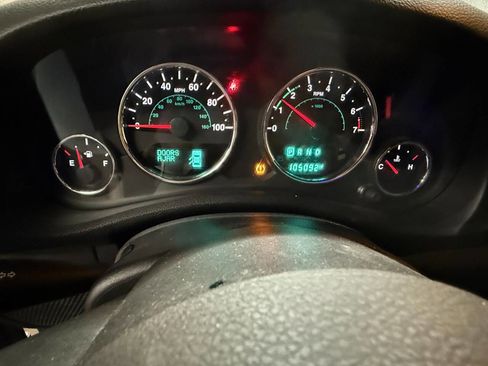 Used 2017 Jeep Wrangler Unlimited Sport w/ Quick Order Package 24S image 16