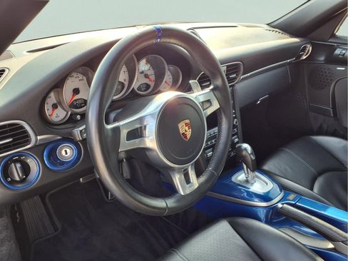 Used 2009 Porsche 911 Carrera S image 14