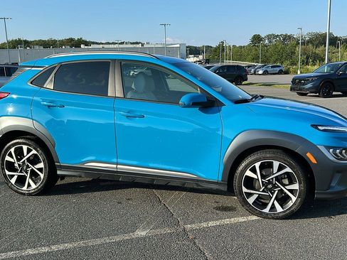 Certified 2022 Hyundai Kona Limited w/ Cargo Package image 3