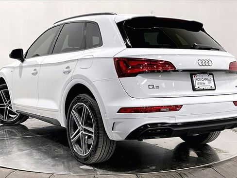 Used 2023 Audi Q5 e Prestige w/ Prestige Package image 11