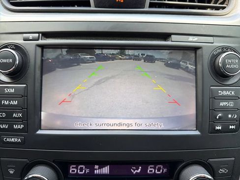 Used 2016 Nissan Altima 3.5 SL FWD image 13