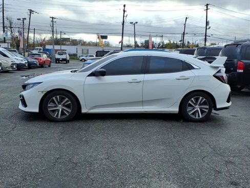 Used 2020 Honda Civic LX image 4