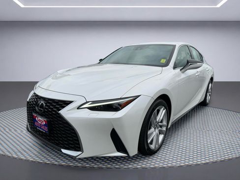 Used 2023 Lexus IS 300 AWD w/ Comfort Package image 2