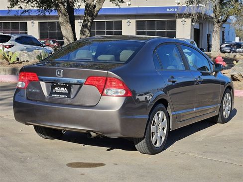 Used 2011 Honda Civic LX image 6