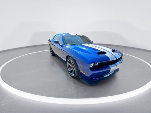 Used 2021 Dodge Challenger SRT Hellcat Redeye RWD image 2