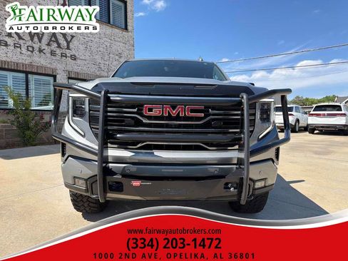 Used 2026 GMC Sierra 1500 AT4 w/ AT4 Premium Package AWD/4WD image 3