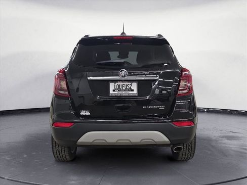 Used 2022 Buick Encore Preferred w/ Safety Package image 5