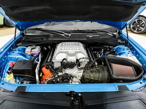 Used 2019 Dodge Challenger SRT Hellcat w/ Laguna Leather Package image 45