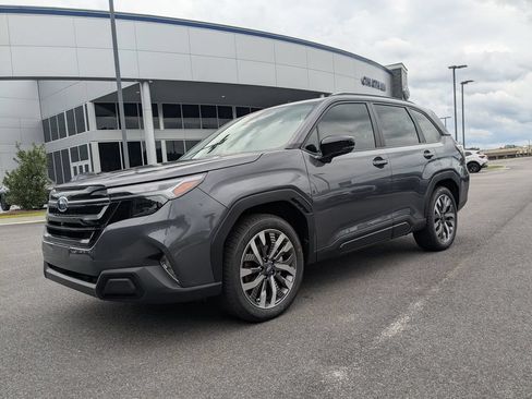 New 2026 Subaru Forester Touring AWD/4WD image 8
