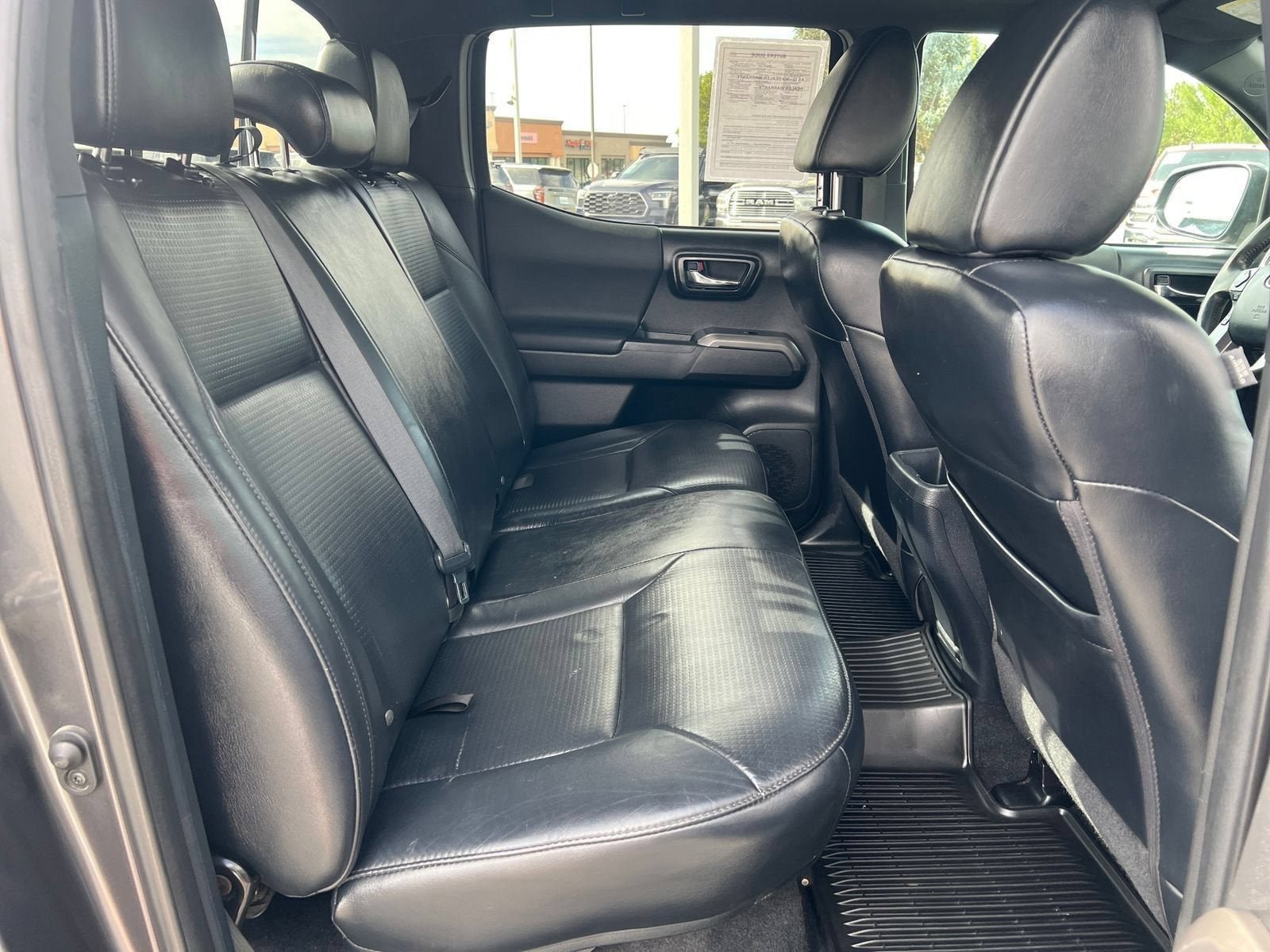 Used 2019 Toyota Tacoma TRD Off-Road AWD/4WD image 37
