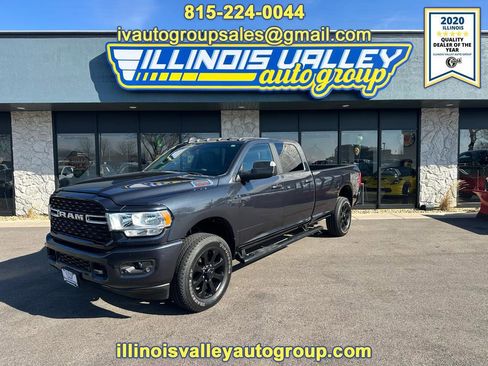 Used 2022 RAM 3500 Big Horn image 1