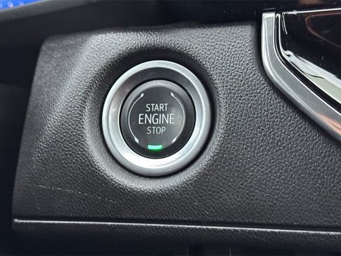 Certified 2024 Chevrolet Colorado Trail Boss w/ Technology Package image 22