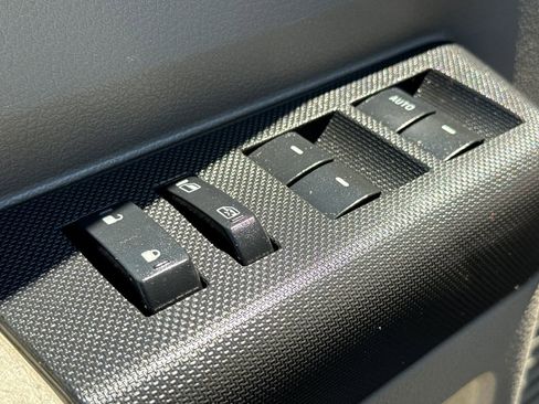 Used 2010 Ford F250 XL image 20