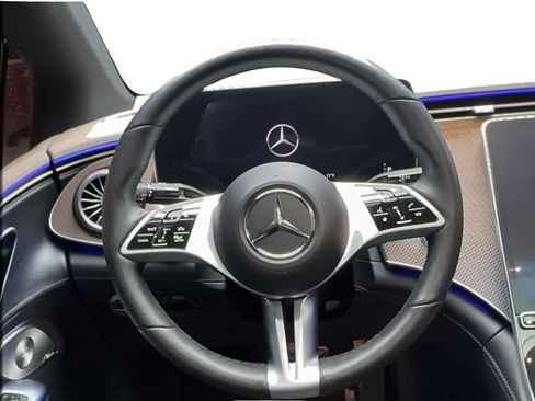Used 2023 Mercedes-Benz EQE 350+ 4MATIC Sedan image 33