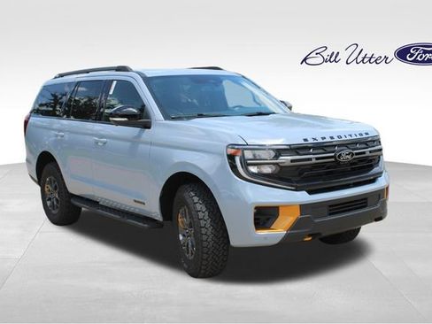 New 2026 Ford Expedition Tremor AWD/4WD image 2