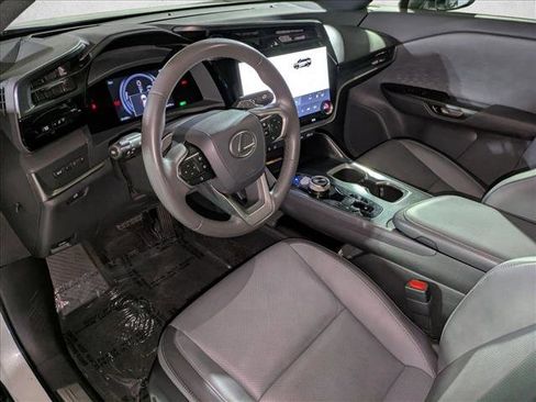 Used 2024 Lexus RZ 450e Premium w/ Technology Package image 10