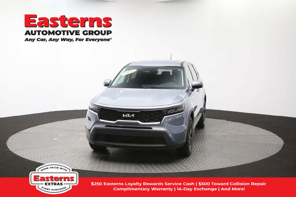 Used 2023 Kia Sorento LX AWD/4WD image 53