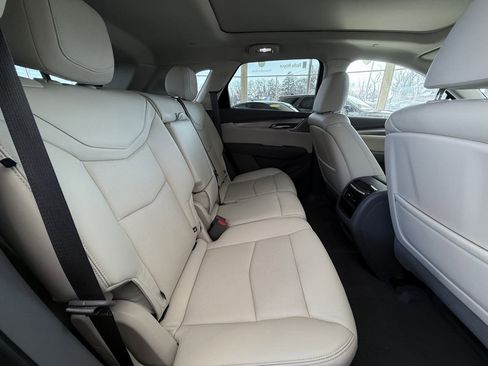 Used 2020 Cadillac XT5 Premium Luxury image 19