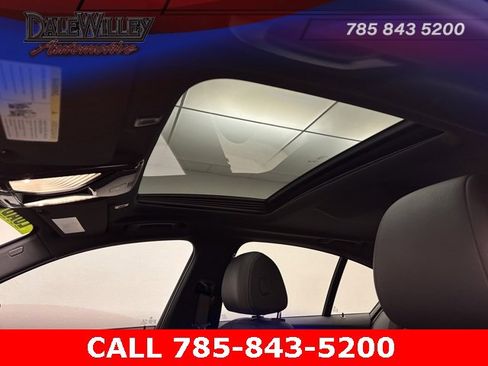 Used 2020 BMW 540i w/ M Sport Package image 16