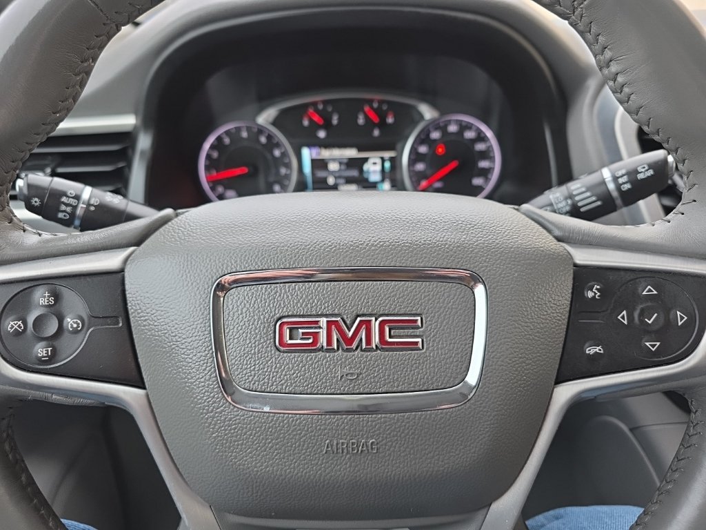 Used 2018 GMC Acadia SLE FWD image 20