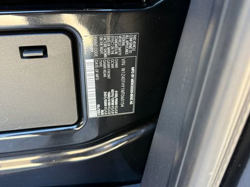 Used 2021 Mercedes-Benz Sprinter 2500 image 27