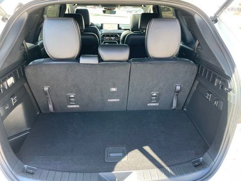 Used 2024 MAZDA CX-90 Plug-In Hybrid w/ Premium Plus image 19