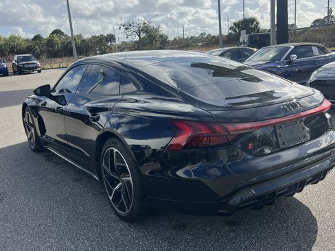 Used 2023 Audi RS e-tron GT w/ Carbon Performance Package image 8