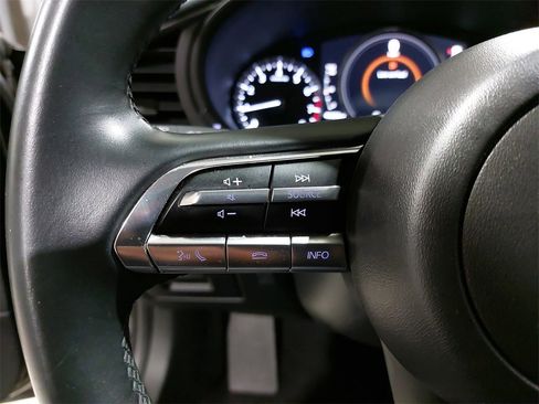 Used 2023 MAZDA MAZDA3 s image 18