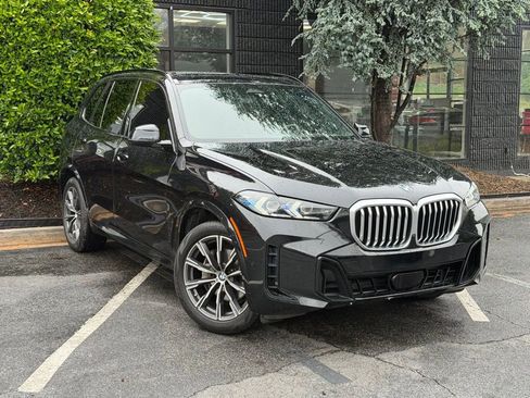 Used 2024 BMW X5 xDrive40i w/ M Sport Package AWD/4WD image 7