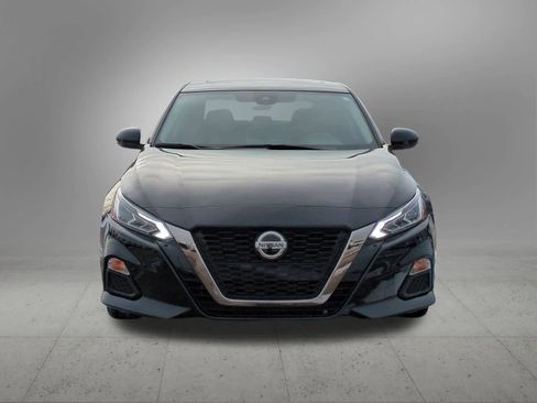 Used 2020 Nissan Altima 2.5 SR w/ Premium Package image 9