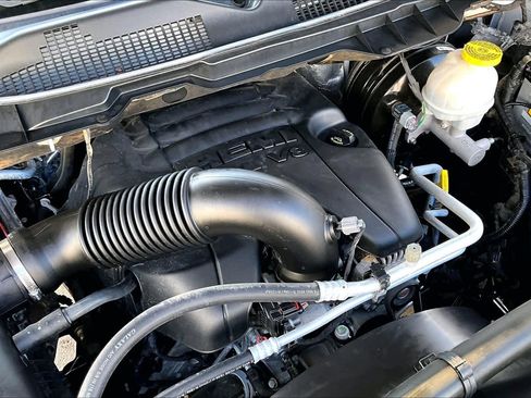 Used 2019 RAM 1500 Lone Star RWD image 33