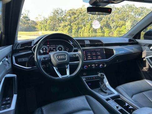 Used 2022 Audi Q3 2.0T Premium Plus image 12