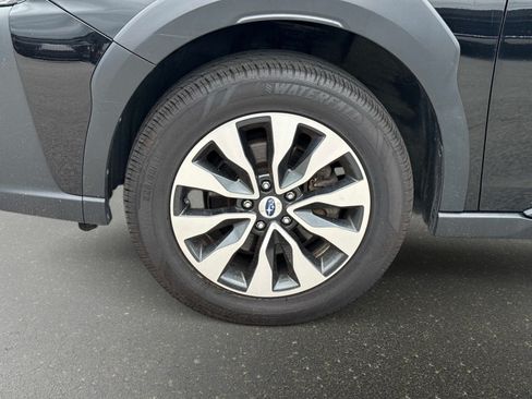 Used 2024 Subaru Outback Limited AWD/4WD image 11