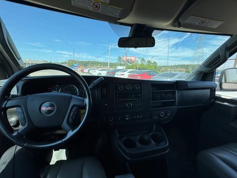 Used 2020 GMC Savana 2500 w/ Driver Convenience Package RWD image 17