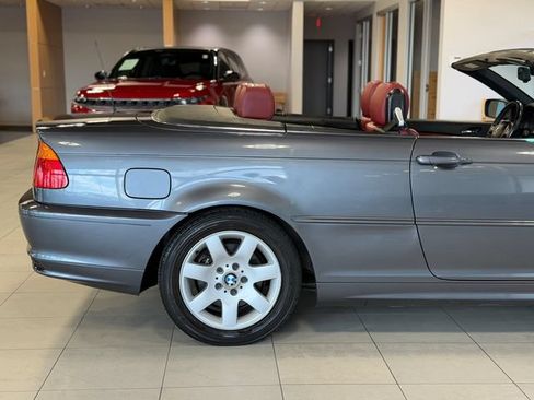 Used 2001 BMW 325Ci Convertible RWD image 18