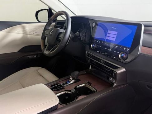 Used 2023 Lexus RX 350 FWD w/ Accessory Package image 19