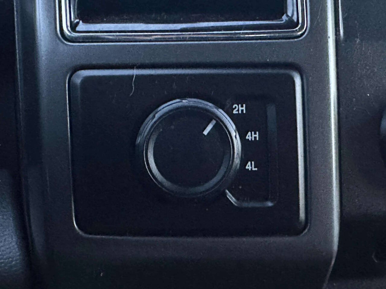 Used 2018 Ford F150 XLT AWD/4WD image 30