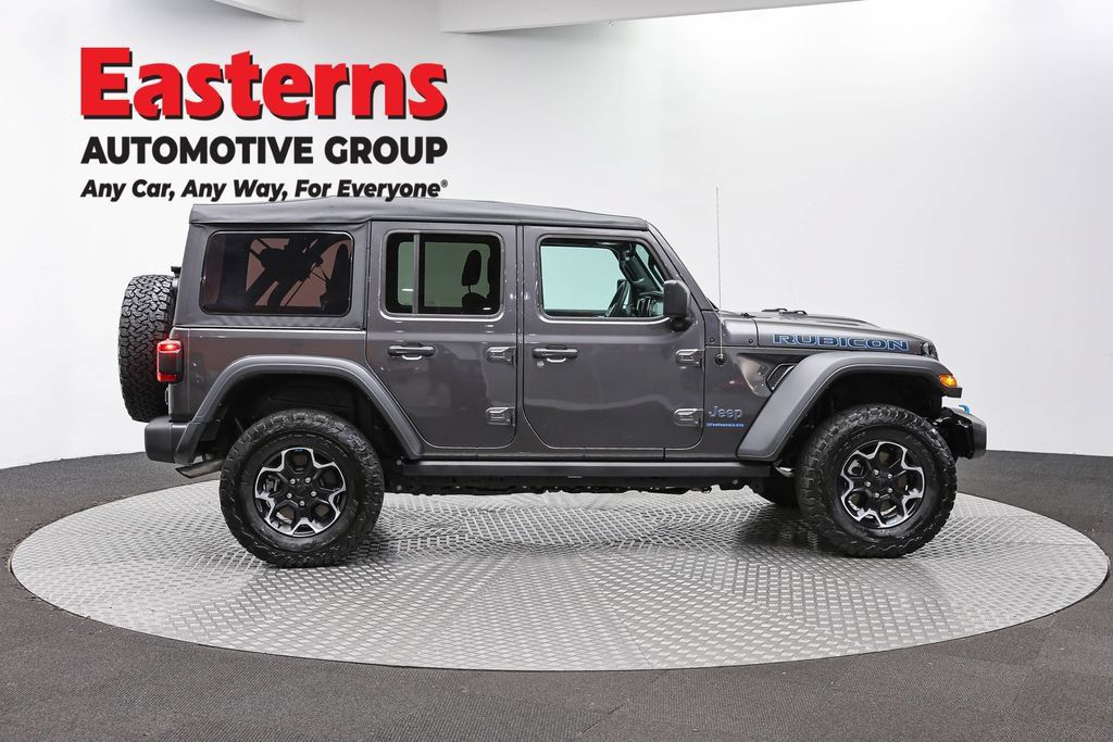 Used 2023 Jeep Wrangler Unlimited Rubicon 4xe w/ Cold Weather Group AWD/4WD image 4