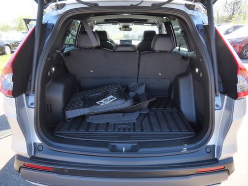 Used 2026 Honda CR-V Sport Touring image 18