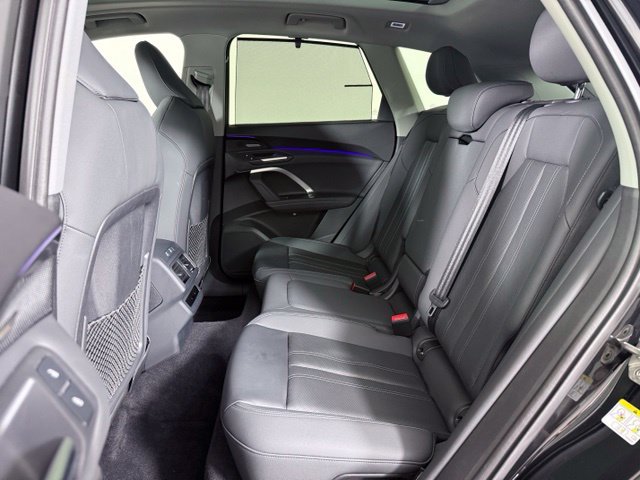 Certified 2025 Audi Q5 Premium w/ Premium Plus AWD/4WD image 21