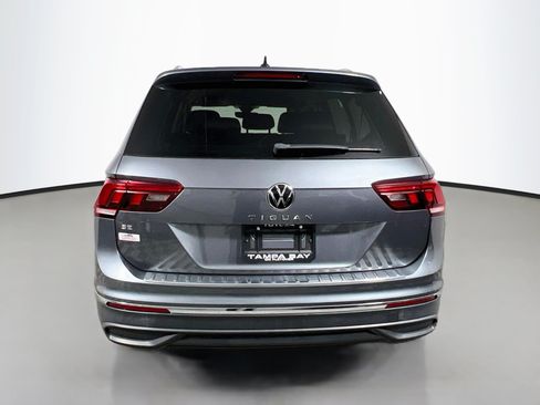 Used 2022 Volkswagen Tiguan SE FWD image 6