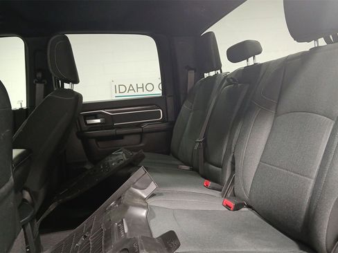 Used 2022 RAM 2500 Big Horn w/ Level A Equipment Group image 21