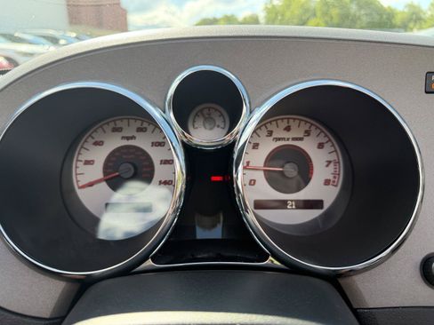 Used 2006 Pontiac Solstice Convertible w/ Power Package RWD image 12