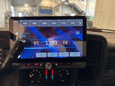 Used 2005 Chevrolet Silverado 2500 LS w/ Heavy-Duty Power Package image 24