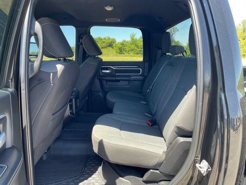 Used 2024 RAM 3500 Big Horn w/ Night Edition AWD/4WD image 34