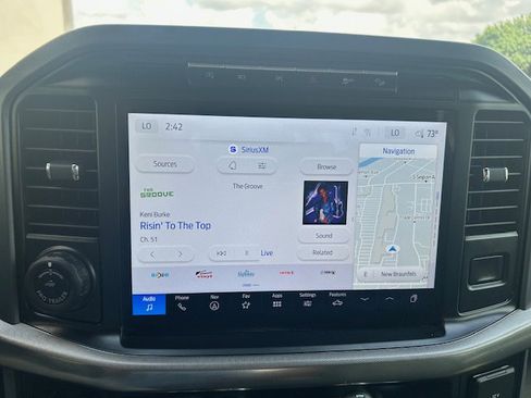 Used 2024 Ford F150 Lariat w/ Bed Utility Package image 23