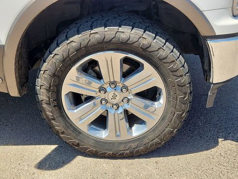 Used 2019 Ford F150 King Ranch w/ Equipment Group 601A Luxury AWD/4WD image 7