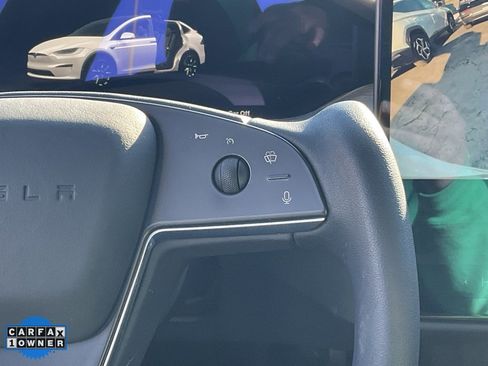 Used 2023 Tesla Model X image 39