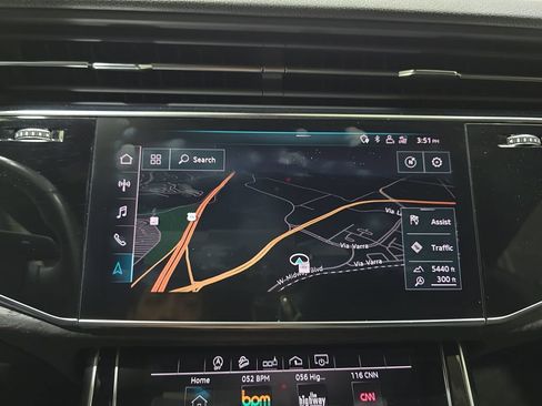 Used 2020 Audi Q8 Premium Plus AWD/4WD image 23