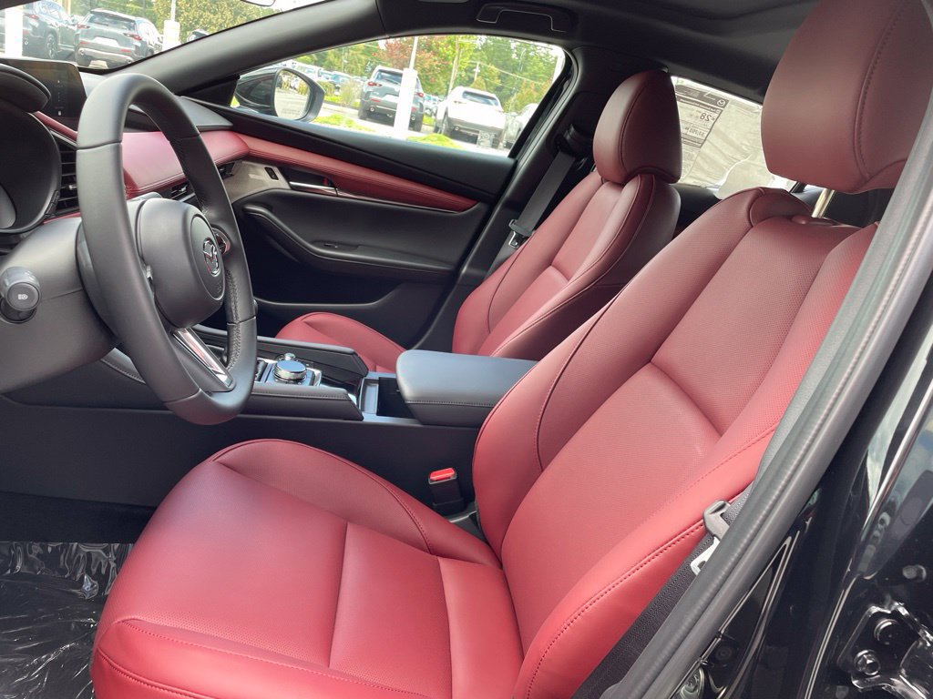 New 2026 MAZDA MAZDA3 2.5 S Hatchback w/ Premium Pkg FWD image 13